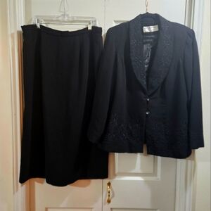 Elegant Black Maxi Skirt & Blazer 2 Pc Set Fully Lined